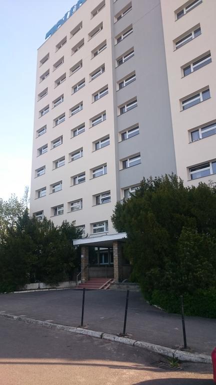 Jowisz Poznan Exterior photo
